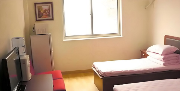 仅一周董璇二婚老公就被扒干净，她又看走眼了？