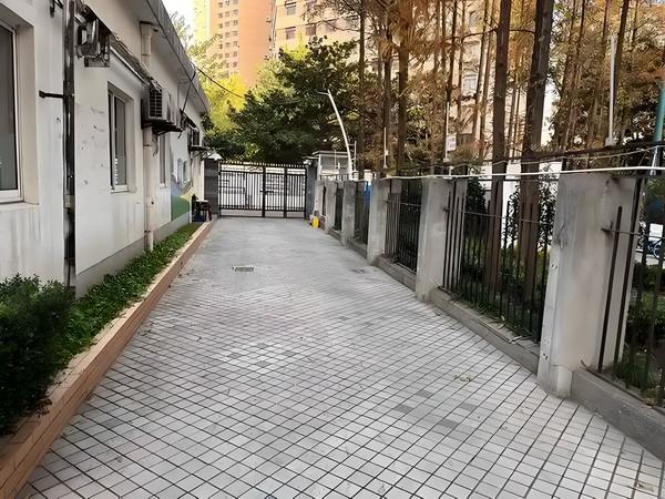 你属于我，酋长近端锋凯尔西首次晒出与霉霉恋爱后的甜蜜合照